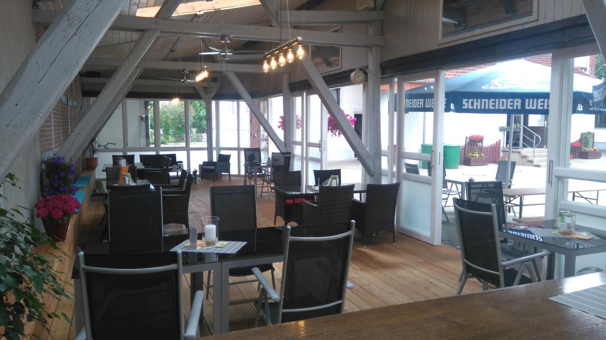 Bennetts Restaurant Und Hotel Wittingen Εξωτερικό φωτογραφία