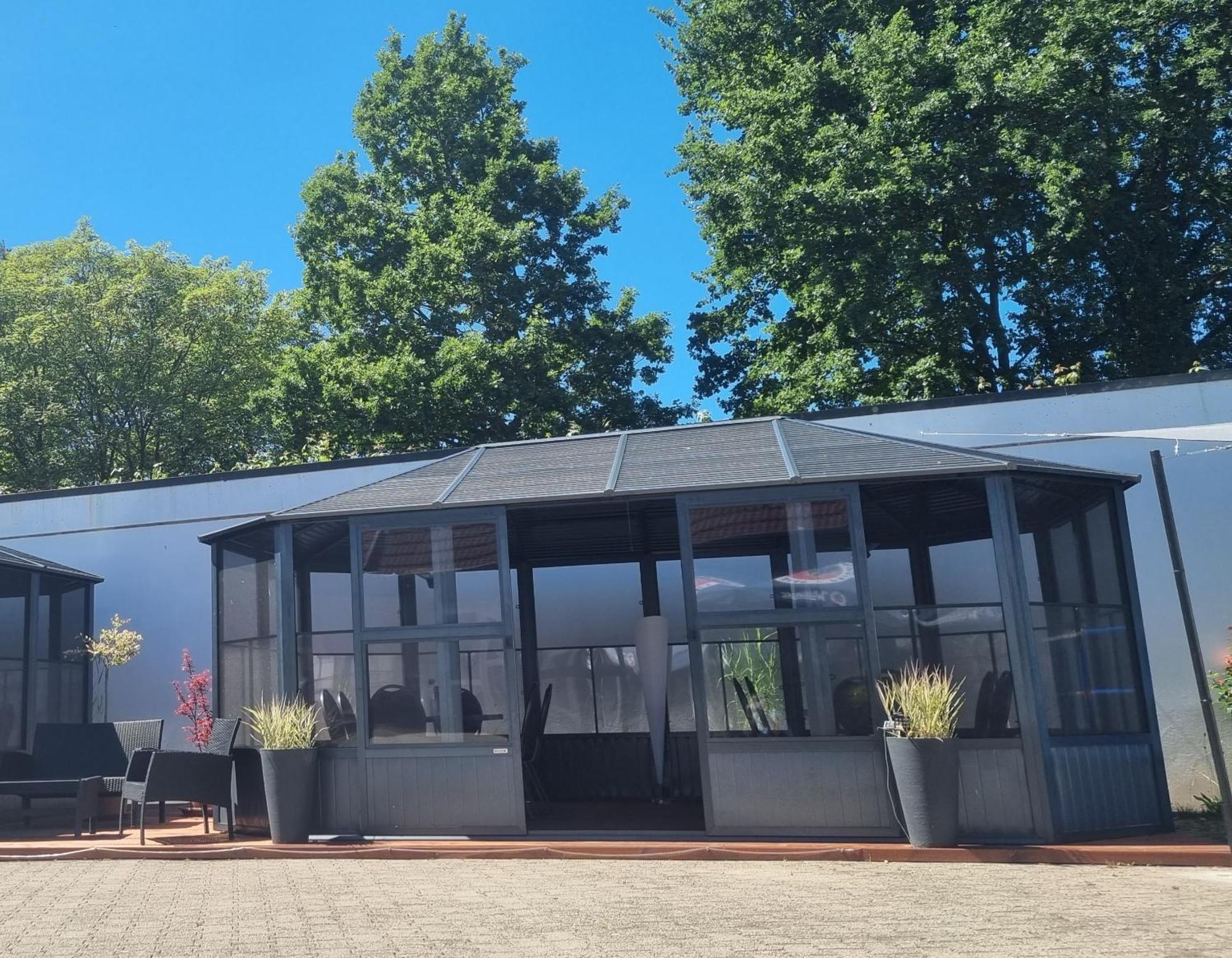 Bennetts Restaurant Und Hotel Wittingen Εξωτερικό φωτογραφία