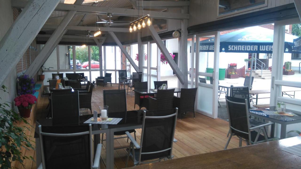 Bennetts Restaurant Und Hotel Wittingen Εξωτερικό φωτογραφία