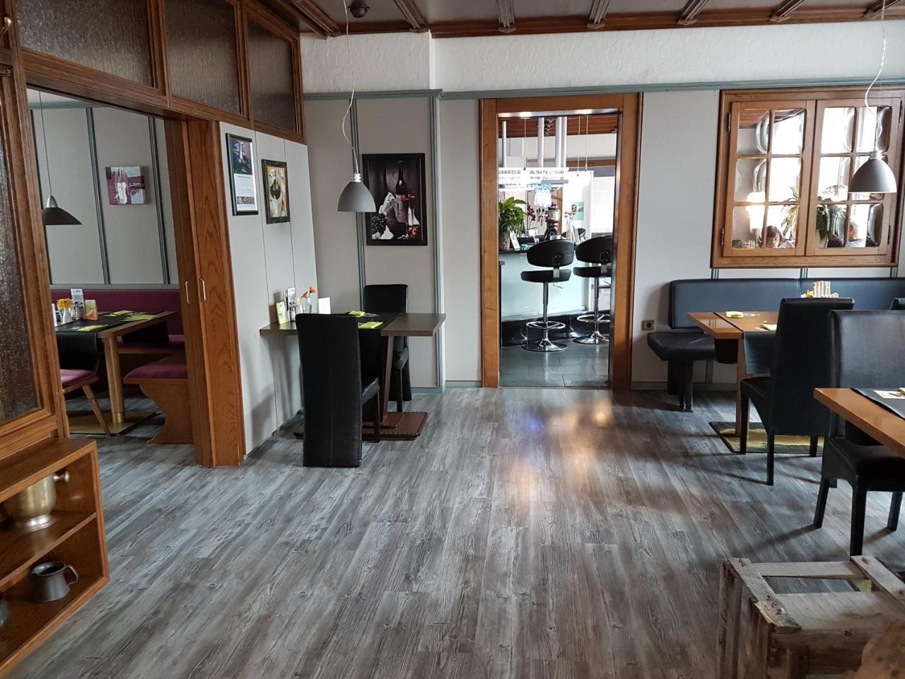 Bennetts Restaurant Und Hotel Wittingen Εξωτερικό φωτογραφία