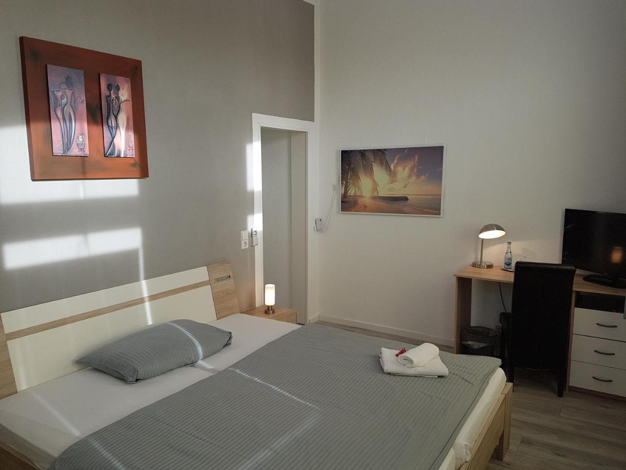Bennetts Restaurant Und Hotel Wittingen Εξωτερικό φωτογραφία